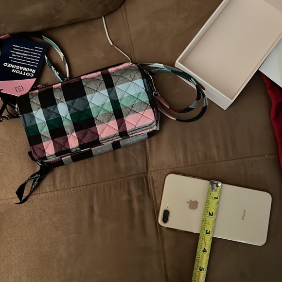 NWT CROSSBODY/WRISTLET & FRINGE SCARF SET by Vera Bradley - Picture 14 of 16